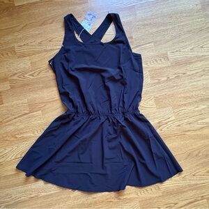 HALARA black lightweight minidress athletic dress cross back cinch waist sz S